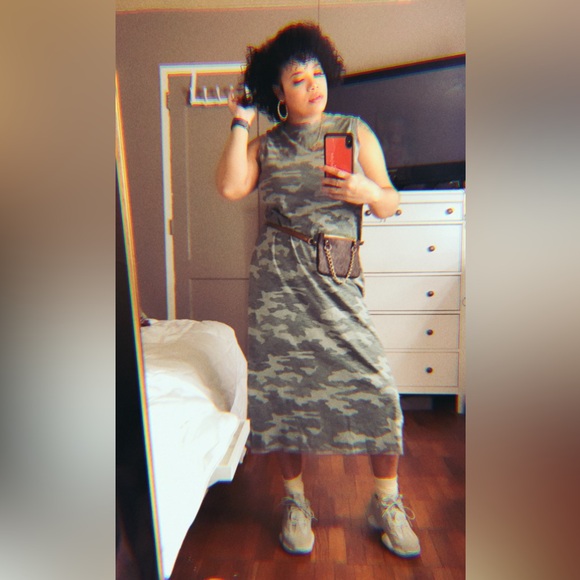 Preloved Yeezy 500 ‘Salt’ - Picture 3 of 12